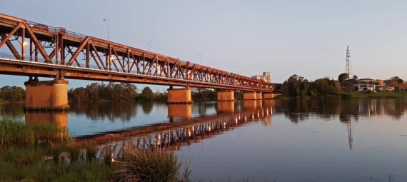 Grafton Bridge at dusk